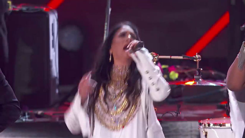 SHEILA E.-BET AWARDS 2016 Prince Tribute